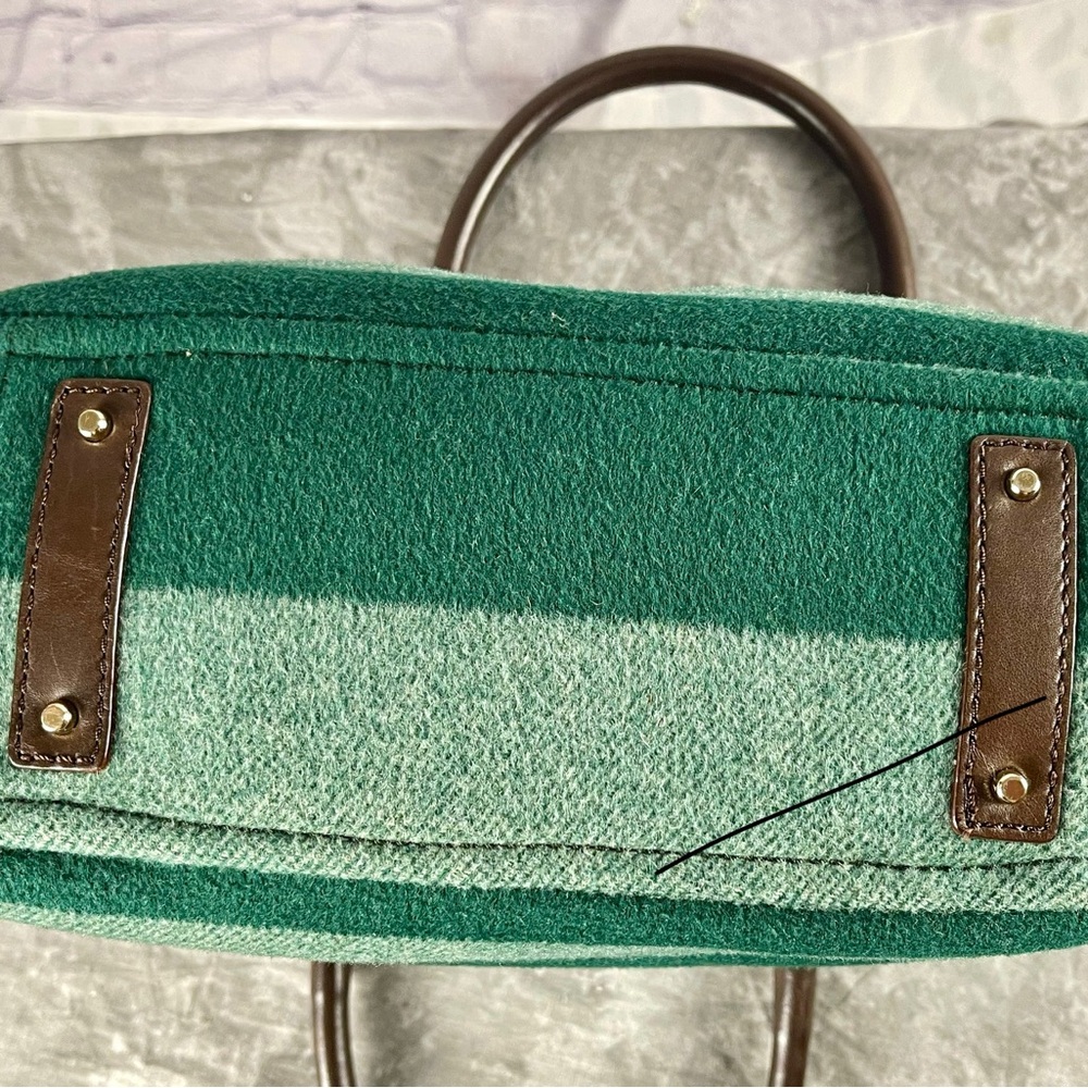 One Day Sale Rare Kate Spade Beantown Green Stripe Quin Handbag - Picture 11 of 17